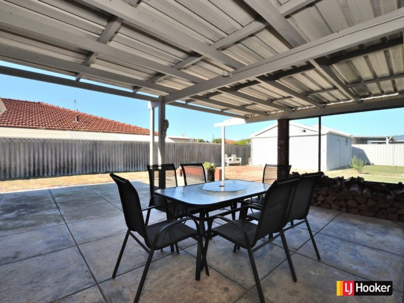 5 Elswick Street, Safety Bay WA 6169