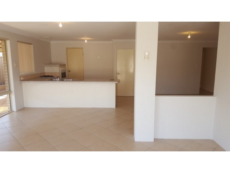 20 Tryall Avenue, Port Kennedy WA 6172