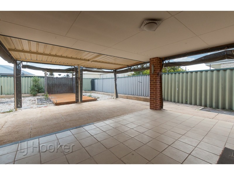 15 Cologne Gardens, Port Kennedy WA 6172