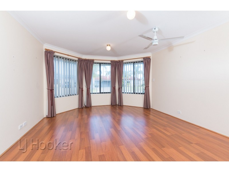 15 Cologne Gardens, Port Kennedy WA 6172