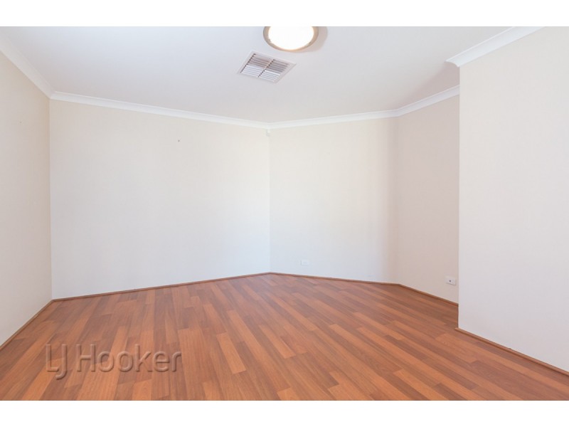 15 Cologne Gardens, Port Kennedy WA 6172