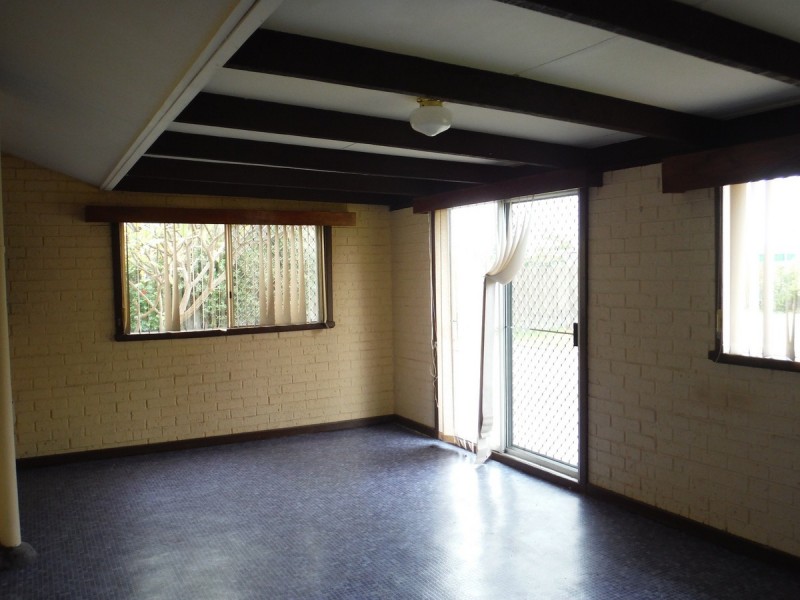 47 Malibu Road, Safety Bay WA 6169