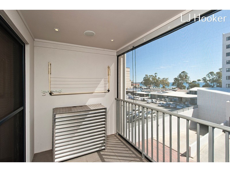 87/18-24 Kent Street, Rockingham WA 6168