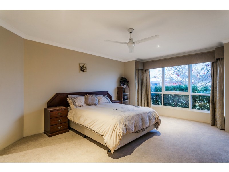 48 Ritchie Drive, Rockingham WA 6168