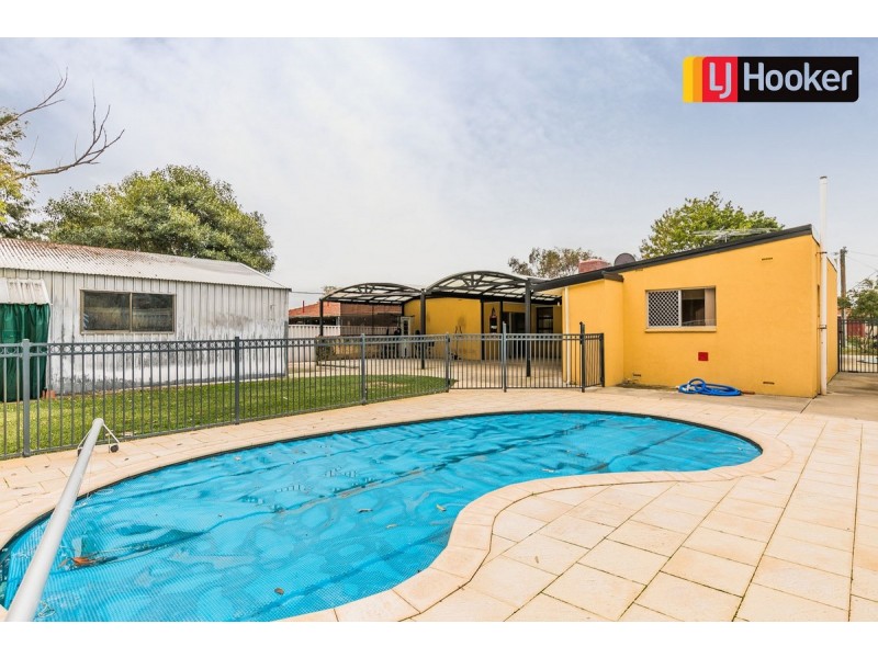 17 Indus Close, Rockingham WA 6168