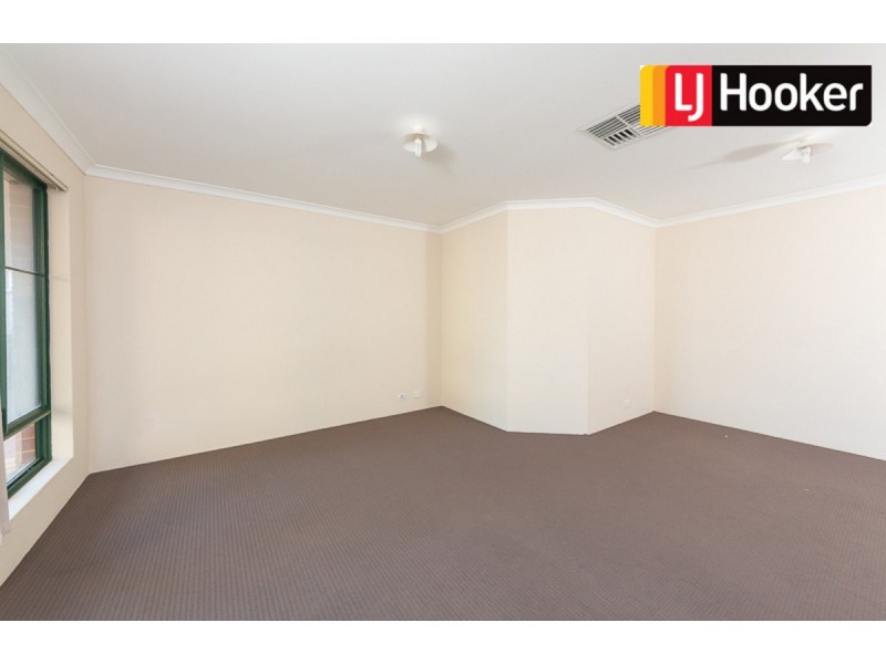 9 Touraine Vista, Port Kennedy WA 6172