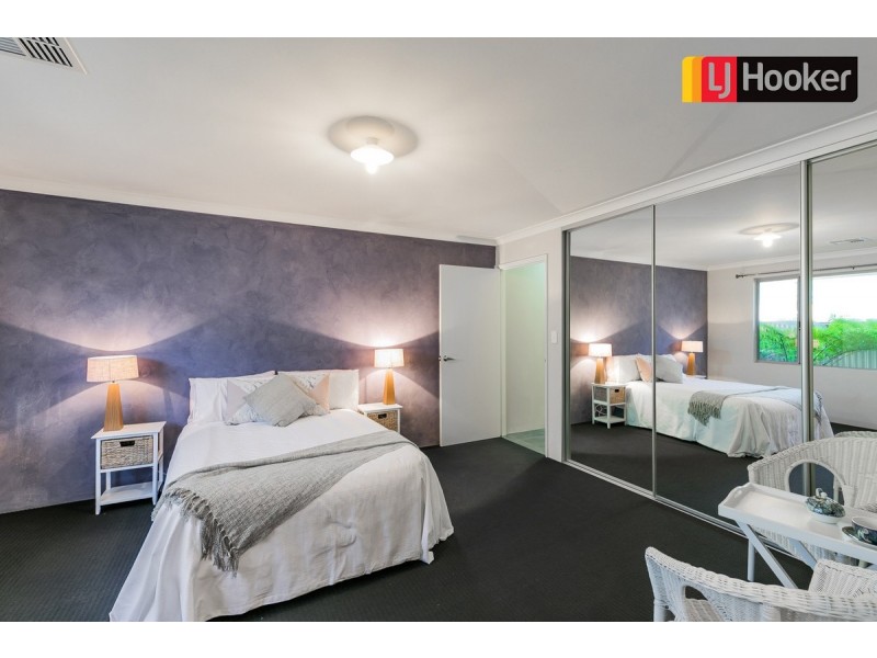 42 Sellafield Bend, Waikiki WA 6169