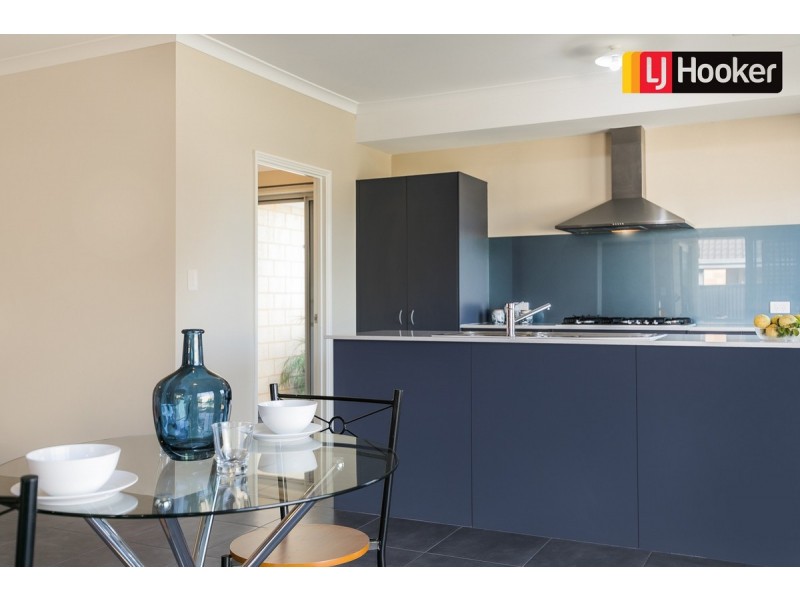 42 Sellafield Bend, Waikiki WA 6169