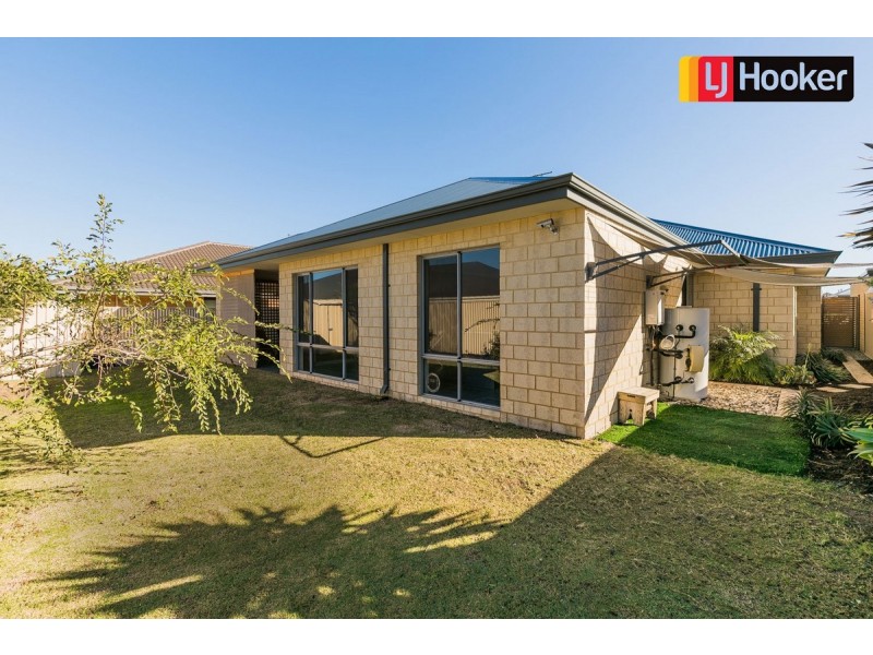 42 Sellafield Bend, Waikiki WA 6169
