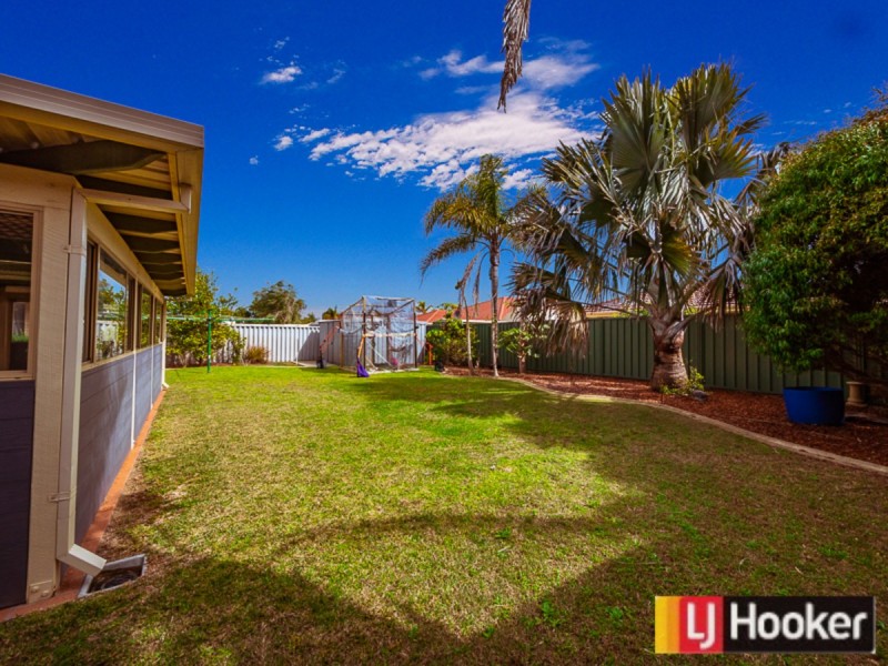17 Sabot Avenue, Waikiki WA 6169
