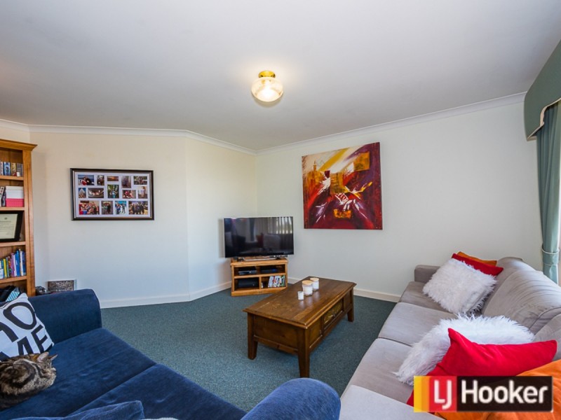 17 Sabot Avenue, Waikiki WA 6169