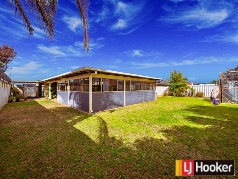 17 Sabot Avenue, Waikiki WA 6169