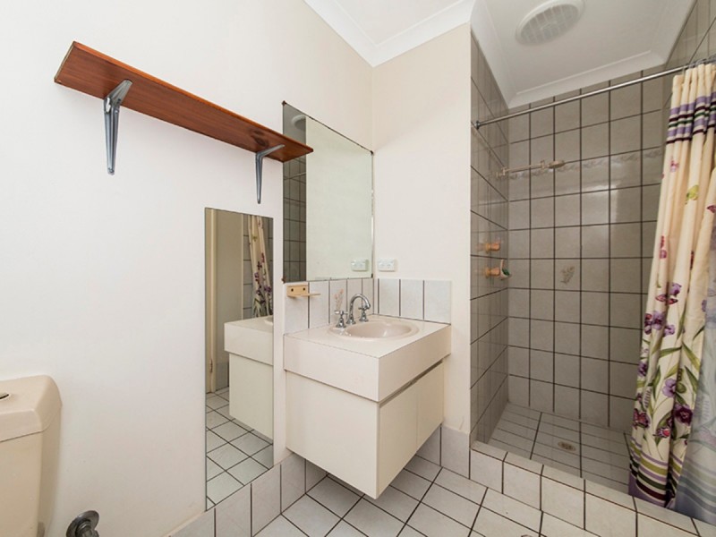 13 Woodbridge Drive, Cooloongup WA 6168