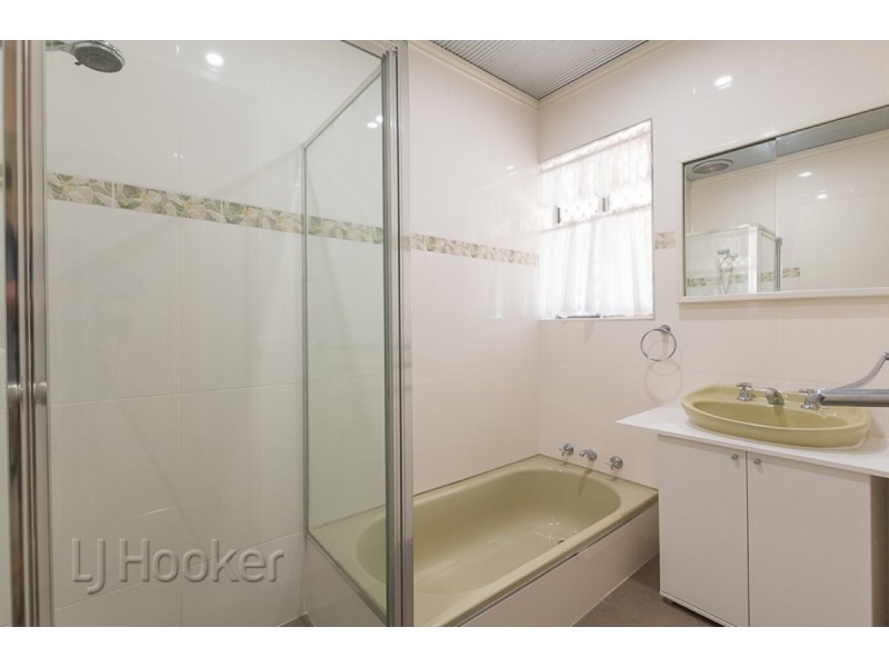 18 Turana Place, Rockingham WA 6168