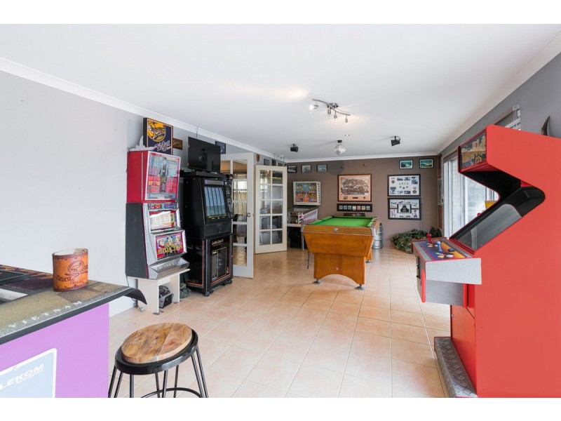 37 Edgbaston Crescent, Port Kennedy WA 6172