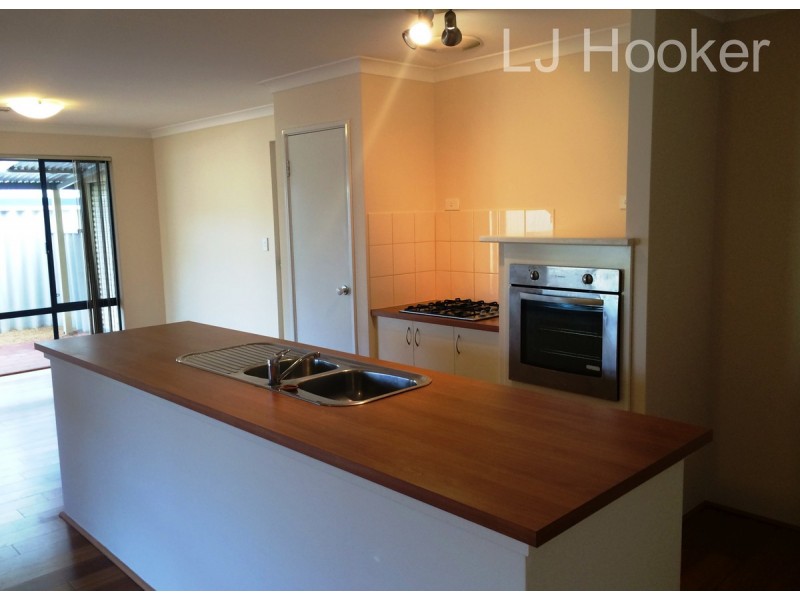 1 Noosa Drive, Secret Harbour WA 6173