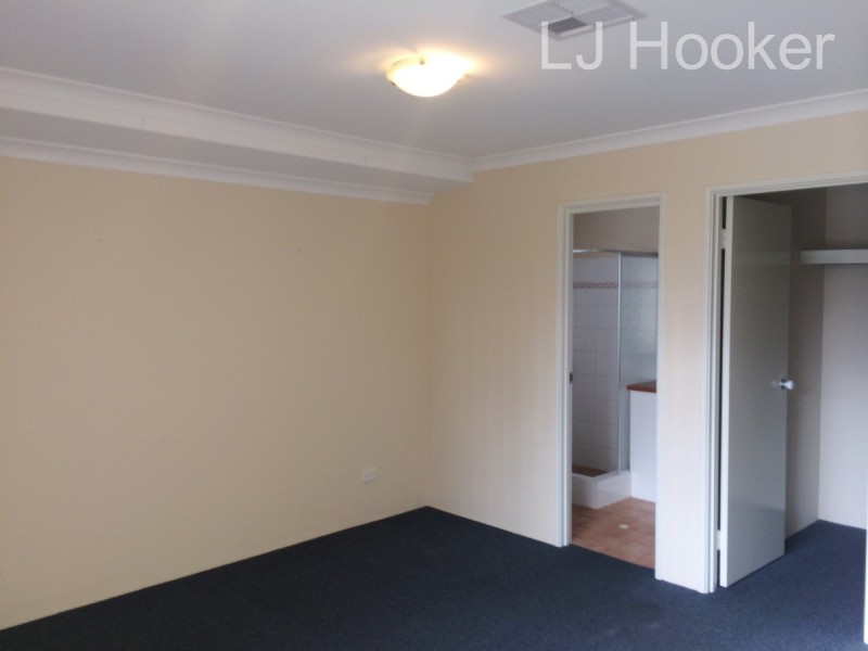 1 Noosa Drive, Secret Harbour WA 6173