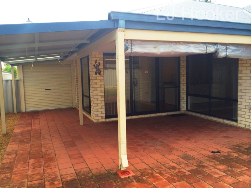 1 Noosa Drive, Secret Harbour WA 6173