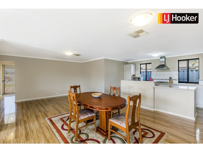 90 Hawker Street, Shoalwater WA 6169