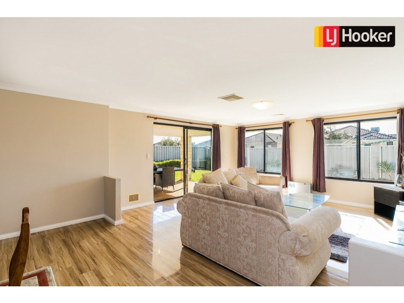 90 Hawker Street, Shoalwater WA 6169