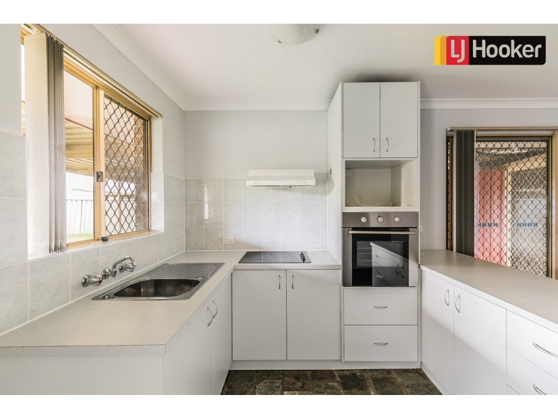 6 Wills Court, Cooloongup WA 6168