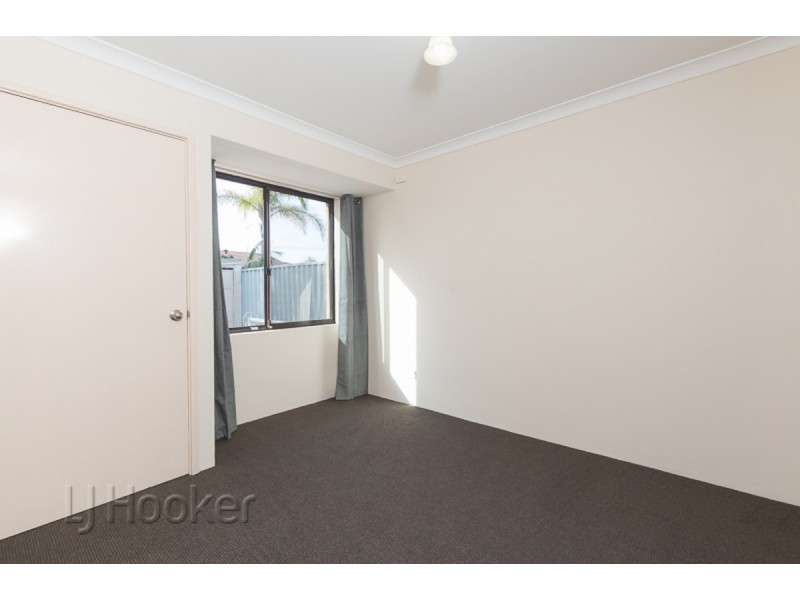 52 Cuthbertson Way, Cooloongup WA 6168