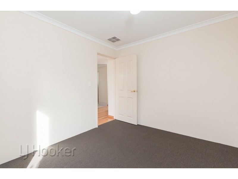 52 Cuthbertson Way, Cooloongup WA 6168