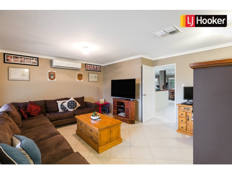 13 Paluma Court, Warnbro WA 6169