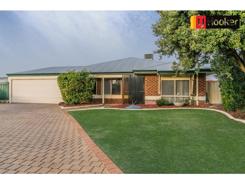 13 Paluma Court, Warnbro WA 6169
