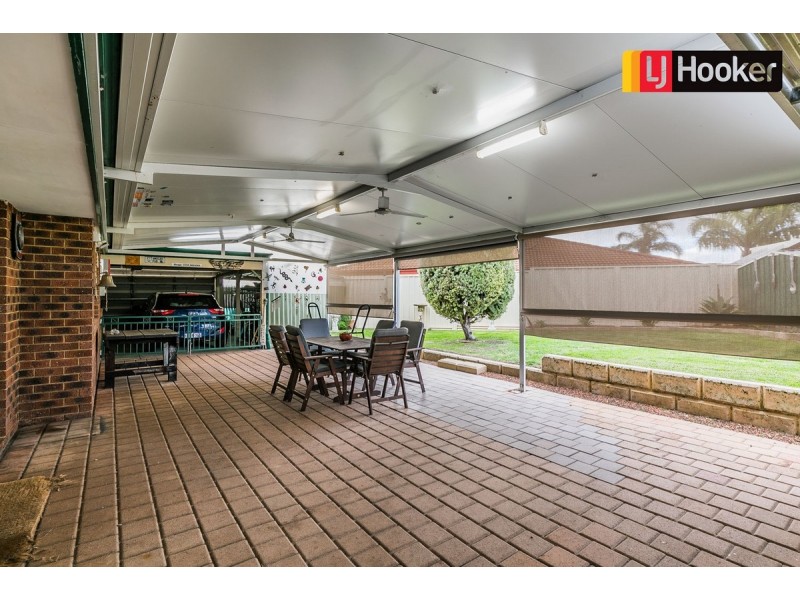 13 Paluma Court, Warnbro WA 6169