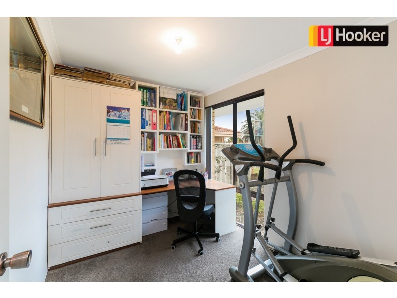 12 Javanica Court, Warnbro WA 6169