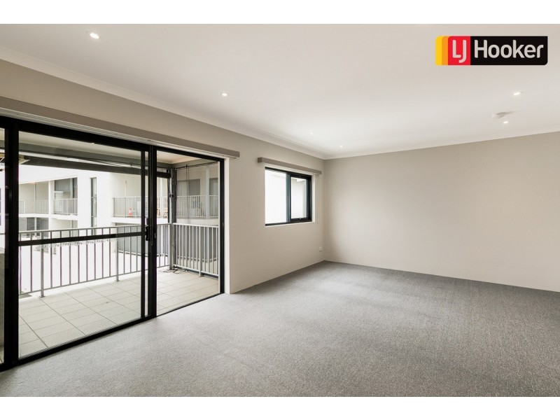 87/21 Rockingham Beach Road, Rockingham WA 6168