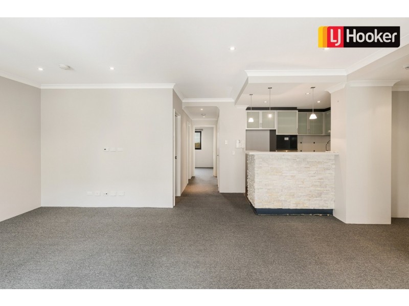 87/21 Rockingham Beach Road, Rockingham WA 6168