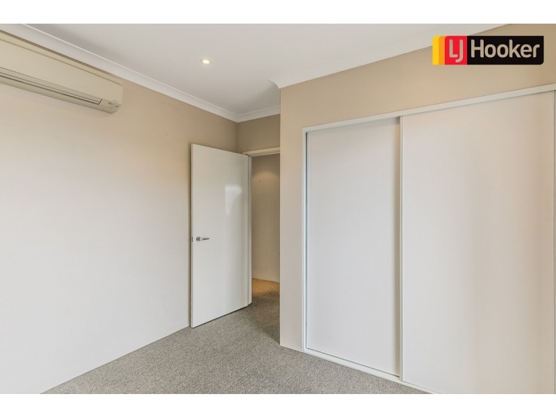87/21 Rockingham Beach Road, Rockingham WA 6168