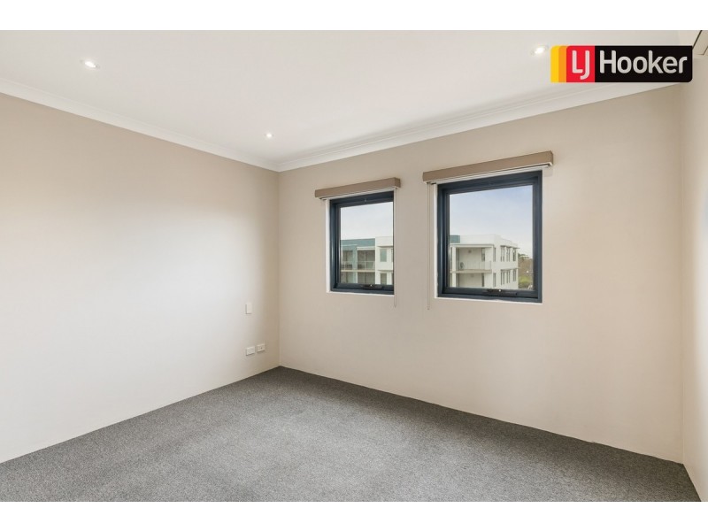 87/21 Rockingham Beach Road, Rockingham WA 6168