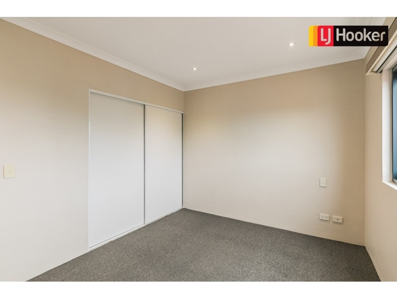 87/21 Rockingham Beach Road, Rockingham WA 6168