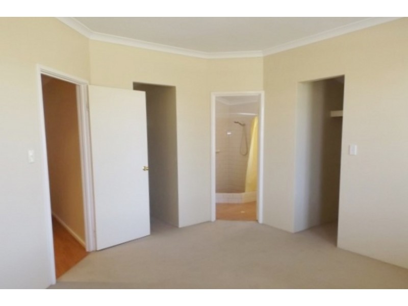 75 Chelmsford Avenue, Port Kennedy WA 6172