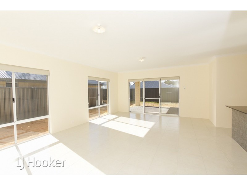 4 Desiree Drive, Baldivis WA 6171