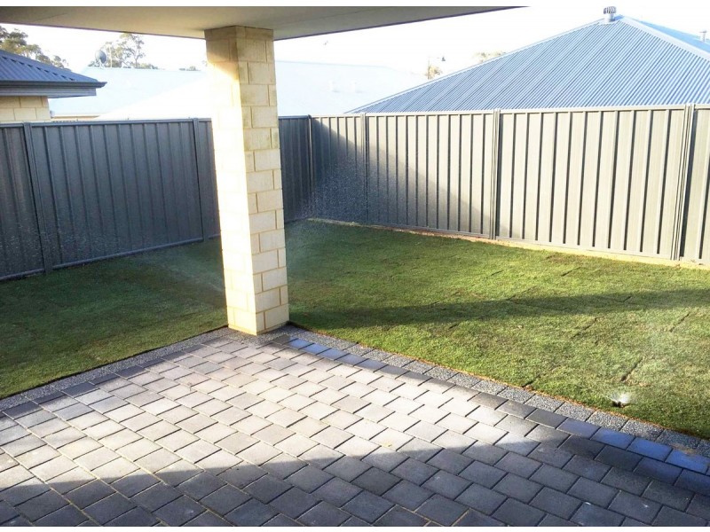 4 Desiree Drive, Baldivis WA 6171