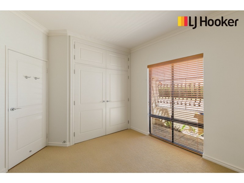 5A Hillman Street, Rockingham WA 6168