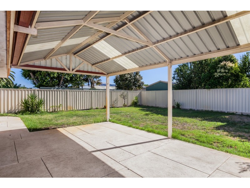 17A Florida Road, Safety Bay WA 6169