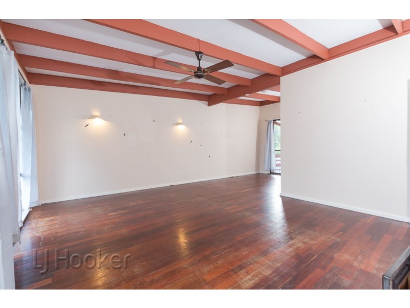 8 Pollard Way, Warnbro WA 6169