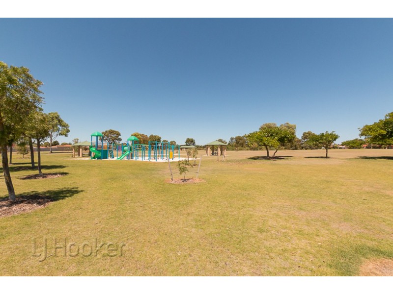 6 Barbados Close, Safety Bay WA 6169