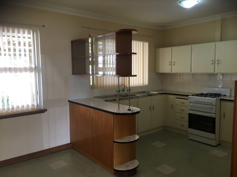 11 Stoner Street, Rockingham WA 6168