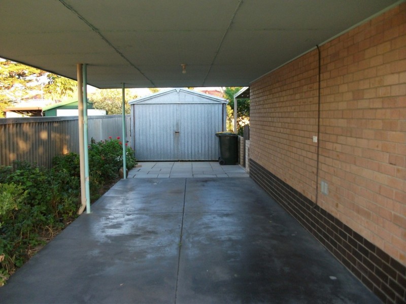 11 Stoner Street, Rockingham WA 6168