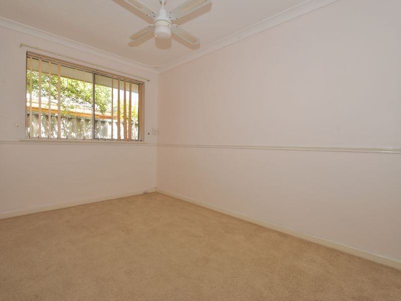 27 Seahaven Street, Safety Bay WA 6169