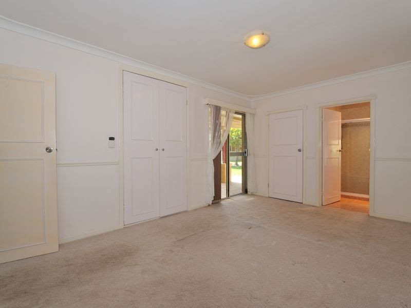 27 Seahaven Street, Safety Bay WA 6169