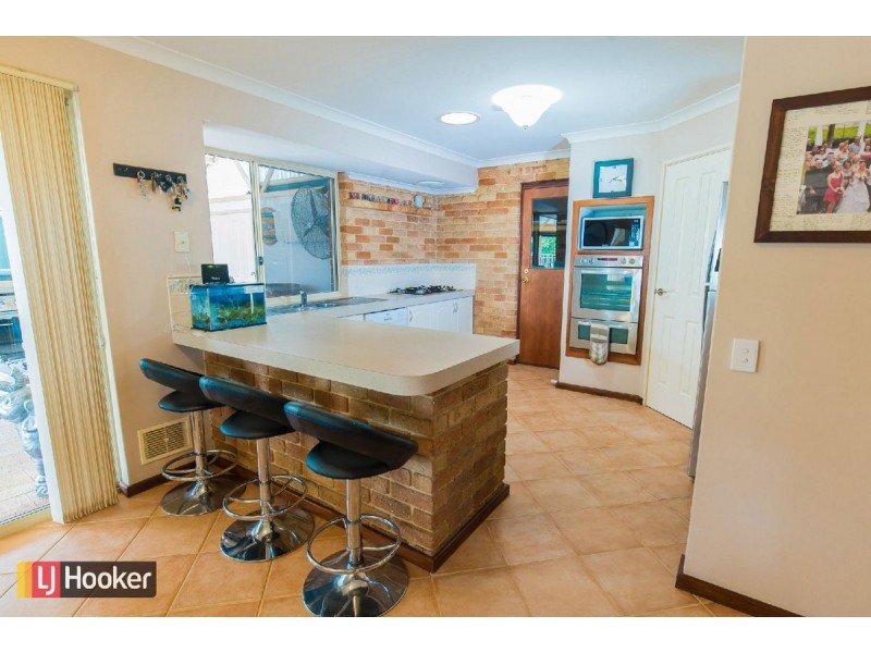 22 Bridgewater Court, Waikiki WA 6169