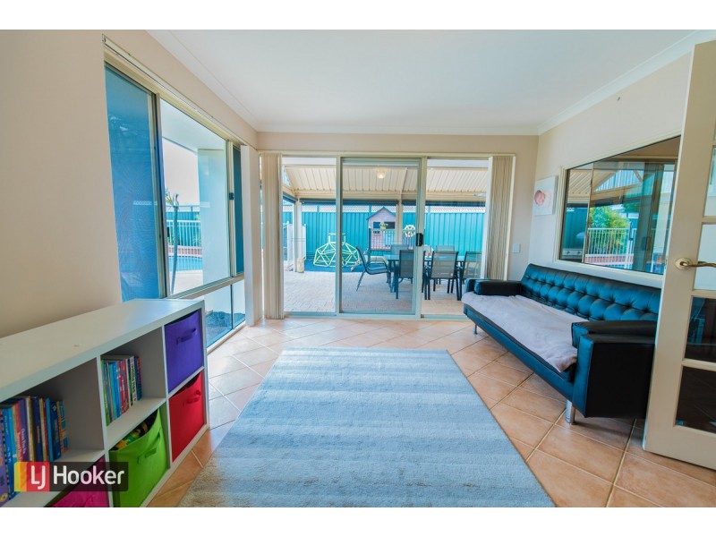 22 Bridgewater Court, Waikiki WA 6169