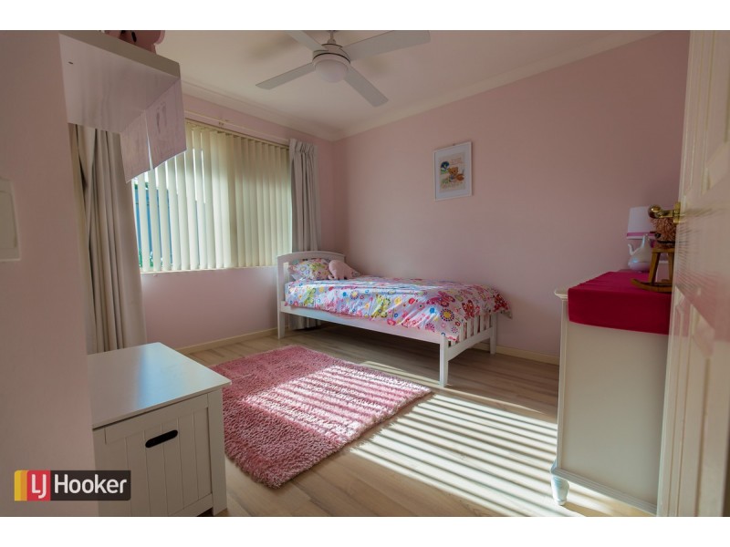 22 Bridgewater Court, Waikiki WA 6169